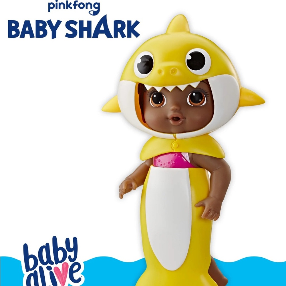 NEW Baby Alive Baby Shark Black Hair Doll with Tail and Hood Pinkfong RARE!